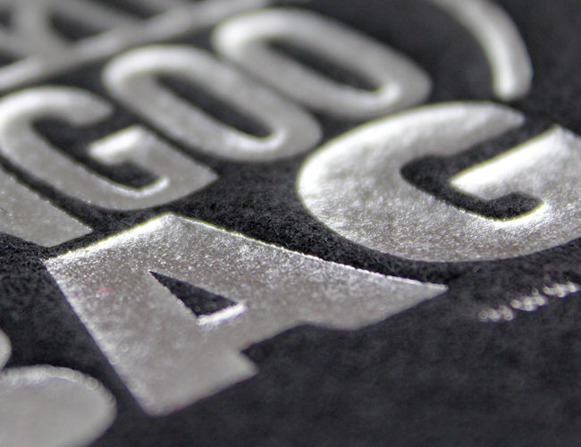 Silerprägung auf einer Serviette